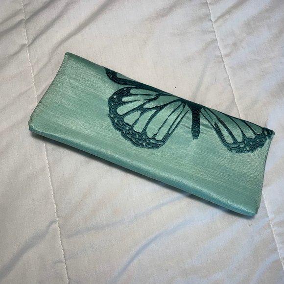 Shiraleah Chicago Mint Papillon Clutch - Picture 2 of 7